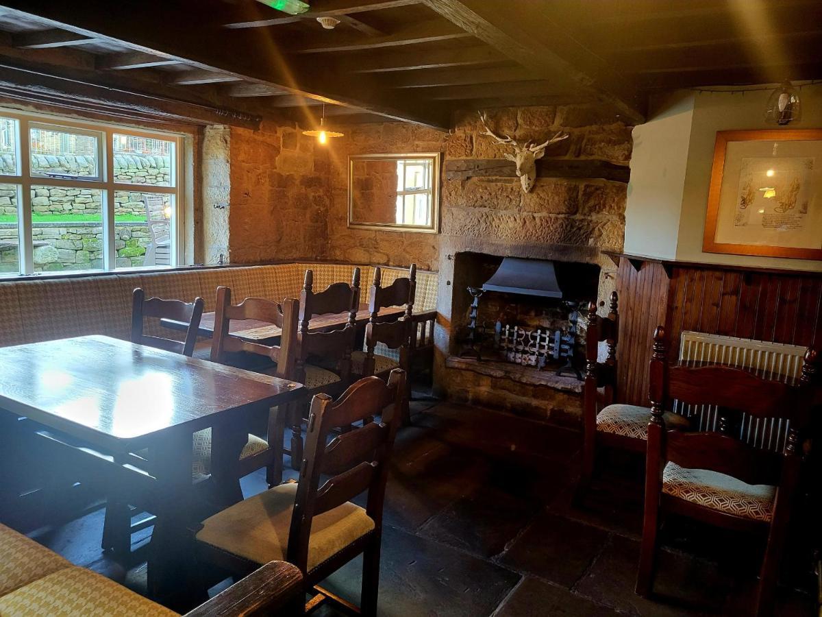 Hotel Ye Olde Mustard Pot Midhopestones Esterno foto