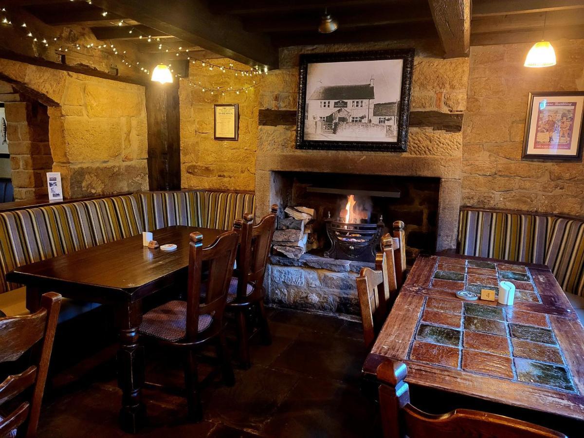 Hotel Ye Olde Mustard Pot Midhopestones Esterno foto