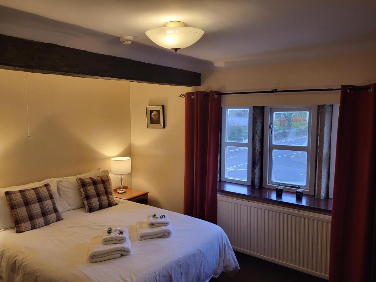 Hotel Ye Olde Mustard Pot Midhopestones Esterno foto