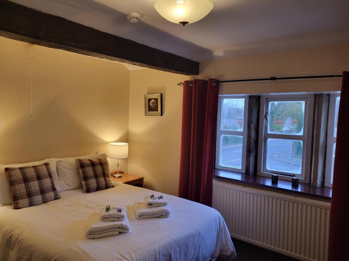 Hotel Ye Olde Mustard Pot Midhopestones Esterno foto